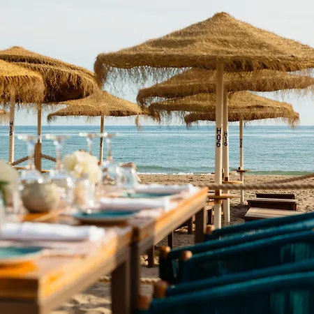 With Private Terrace, Just 10 Minutes By Car From Elviria Beach,